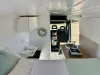 salon-y-cama-camper-peugeot-boxer-can-camper-ibiza.webp